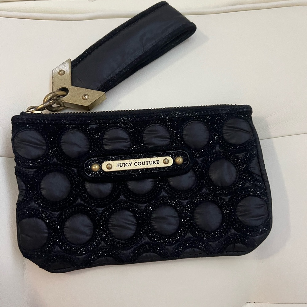 Juicy Couture wristlet
